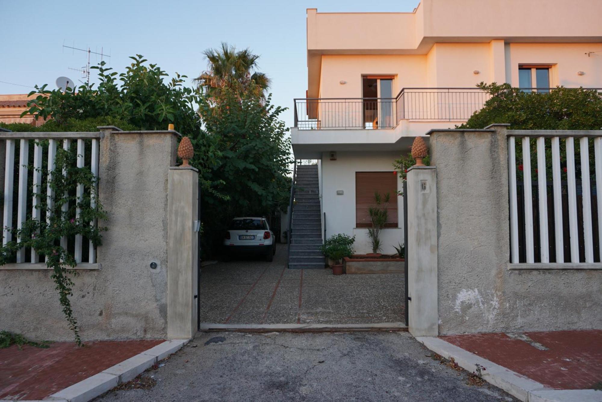 Villa Isabella Isola delle Femmine Exterior photo